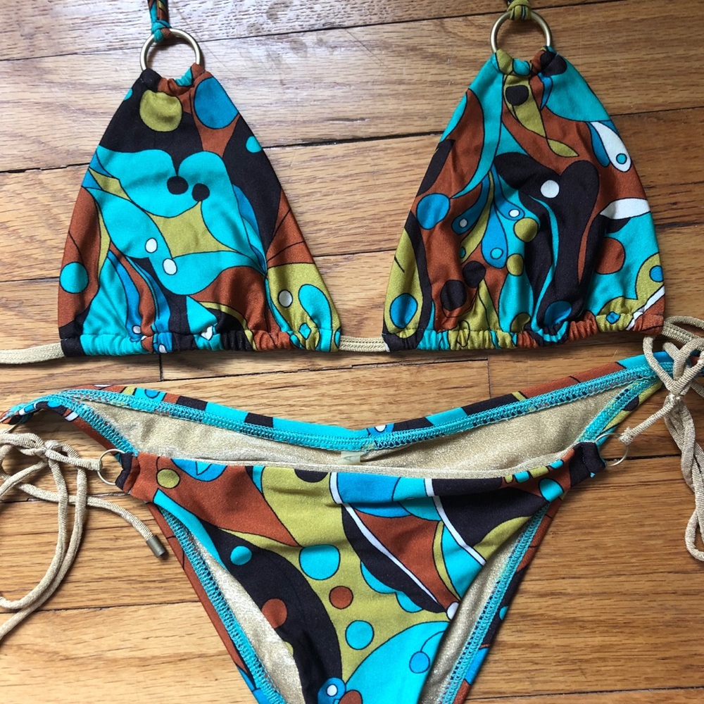 Vitamin A multi colored bikini set - size M